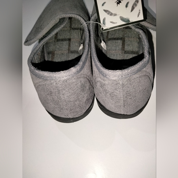 Happy Touch (Size 12) Men's Open Toe Adjustable Memory Foam Slippers (NEW-NWT) - Picture 7 of 9